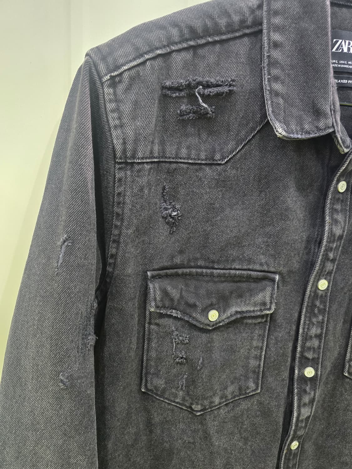 자라 릴렉스드핏 데미지 셔츠 데님  자켓 (L) 상품이미지9