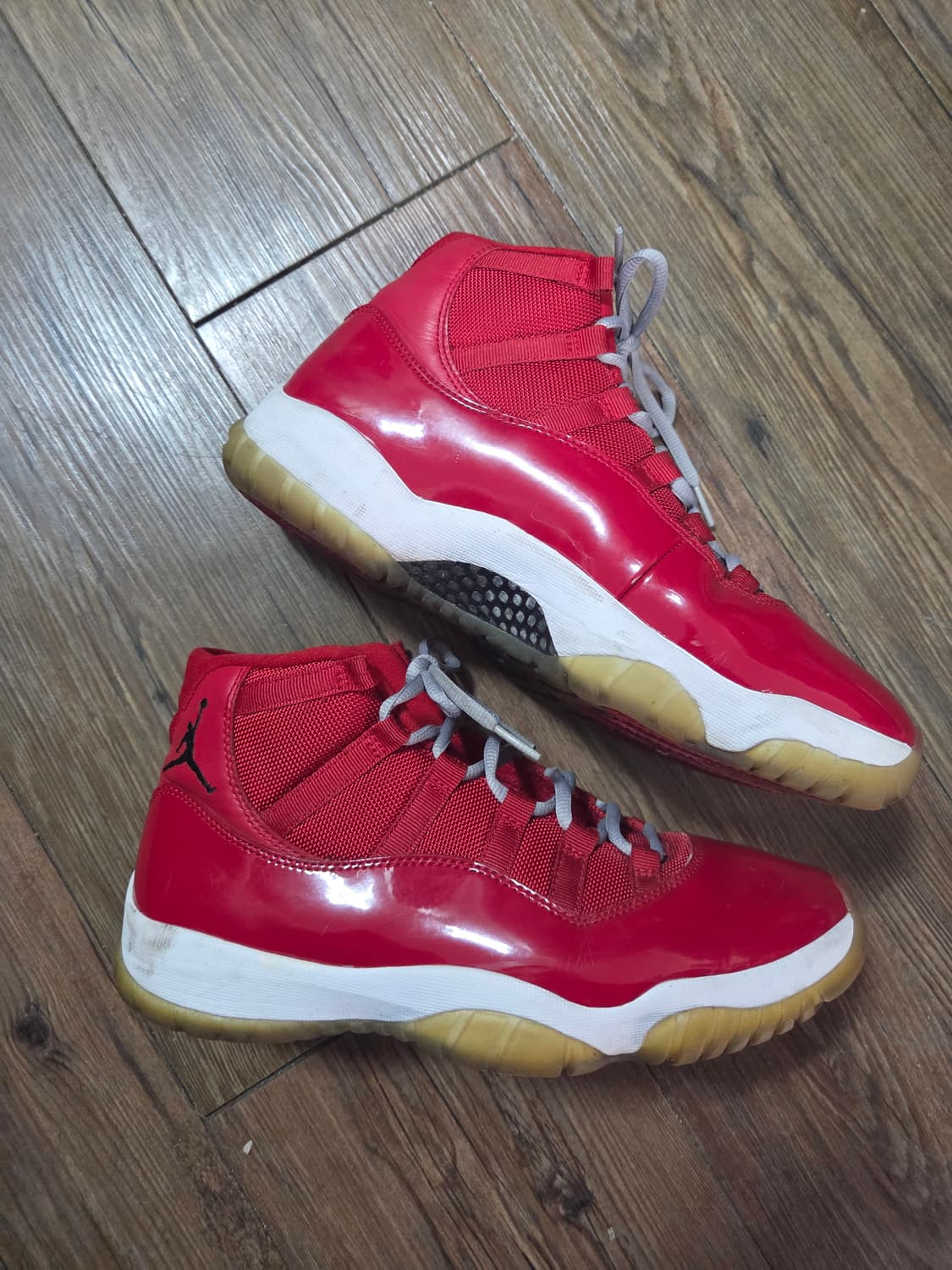 에어 조던 11 레트로 레드 농구화 270 상품이미지2