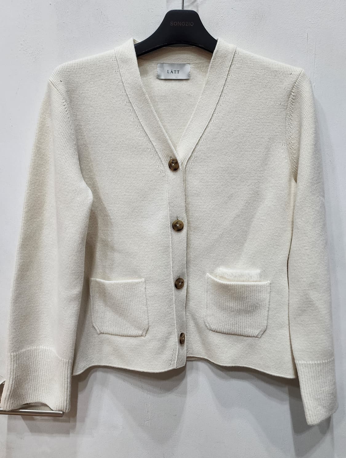 LATT 래트 울 캐시미어  가디건 95 보관용제품 상품이미지1