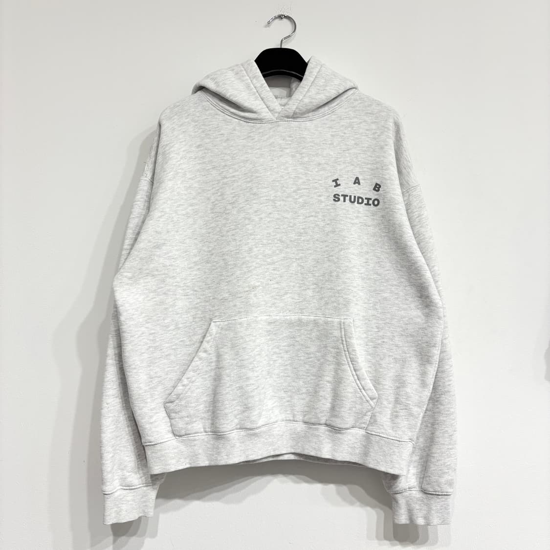 아이앱 스튜디오 기모 후드티 상품이미지2