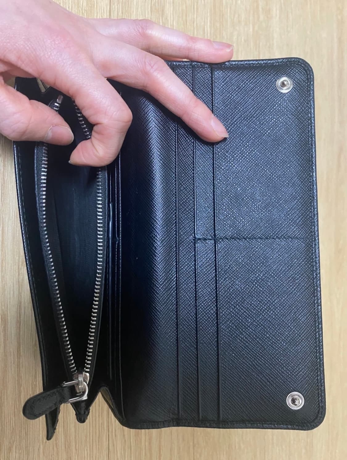 프라다 지갑 상품이미지7