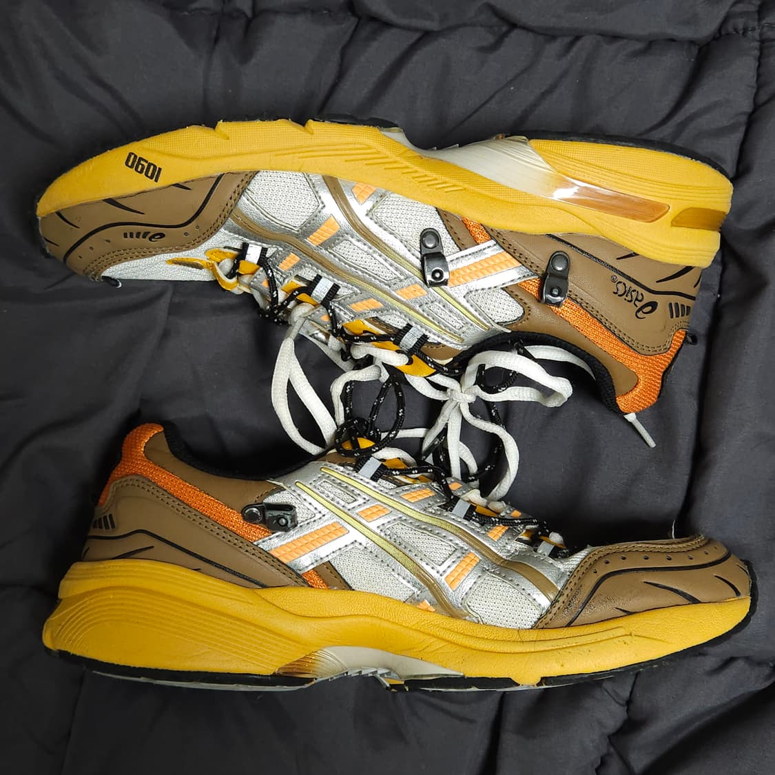 275 ) 아식스 앤더슨벨 젤 1090 화이트/오렌지 상품이미지4