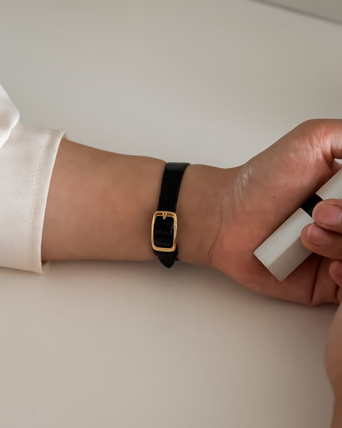 오메가 드빌 라운드 골드 시계 상품이미지5