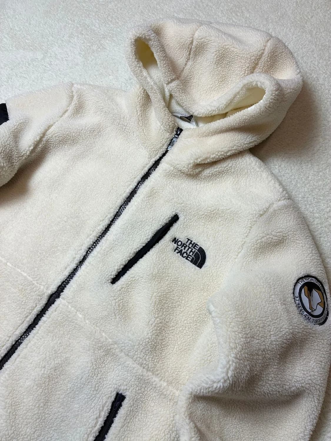 노스페이스 10's 리모 패치드 후리스 후디 자켓 PN6408 상품이미지2