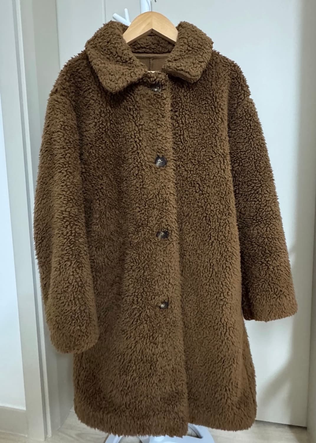 유니클로 뽀글이 롱코트 상품이미지1