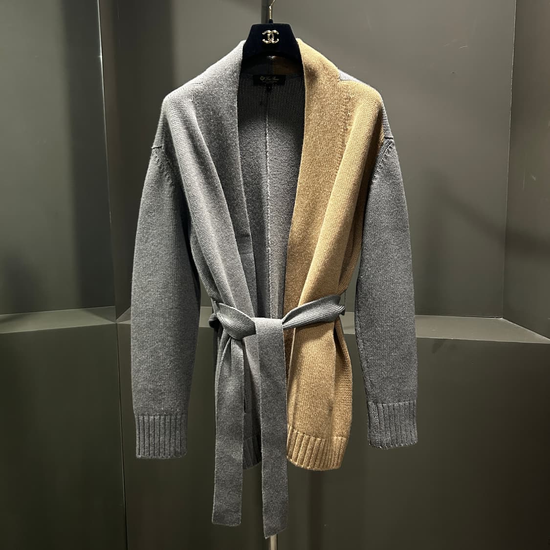 로로피아나 베이비캐시미어 웹 가디건 상품이미지1