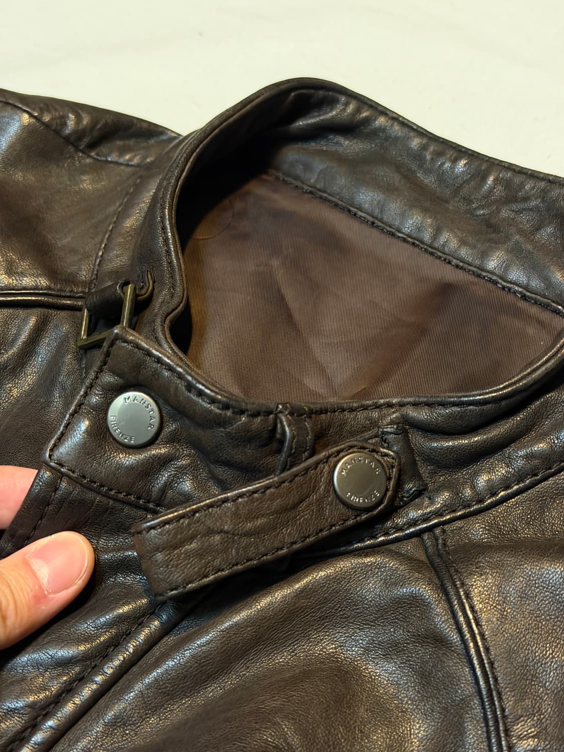 돌체앤가바나맛 빈티지 멀티포켓 램스킨 가죽자켓 브라운 상품이미지3