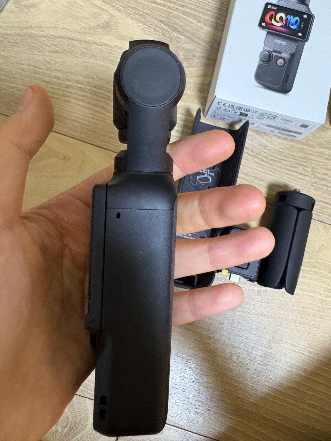 DJI 오즈모 포켓 3 풀세트  (삼각대, 강화필름, Sd 128 포함) 상품이미지3