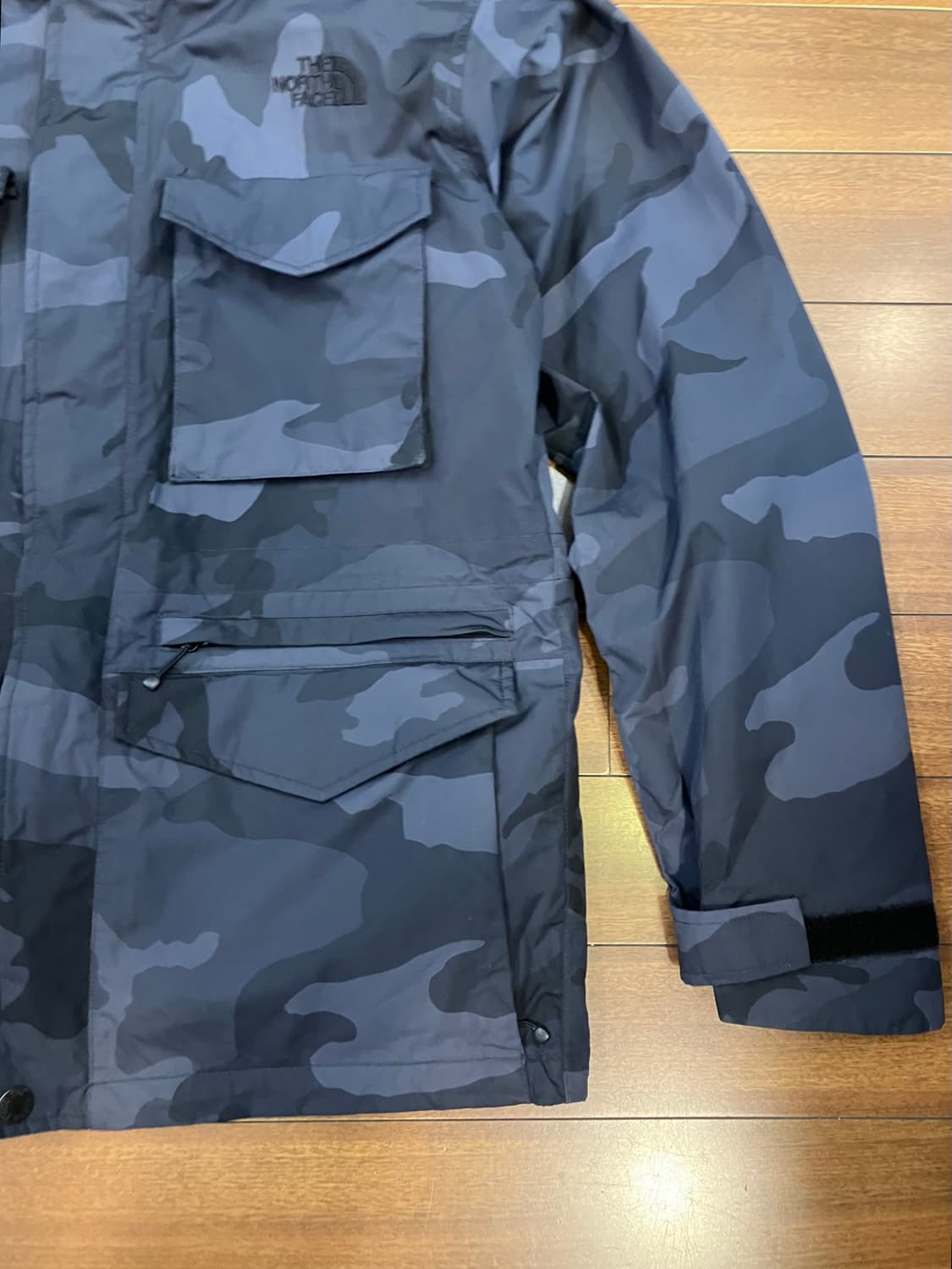 노스페이스 카모 바람막이 점퍼 자켓 L 상품이미지3