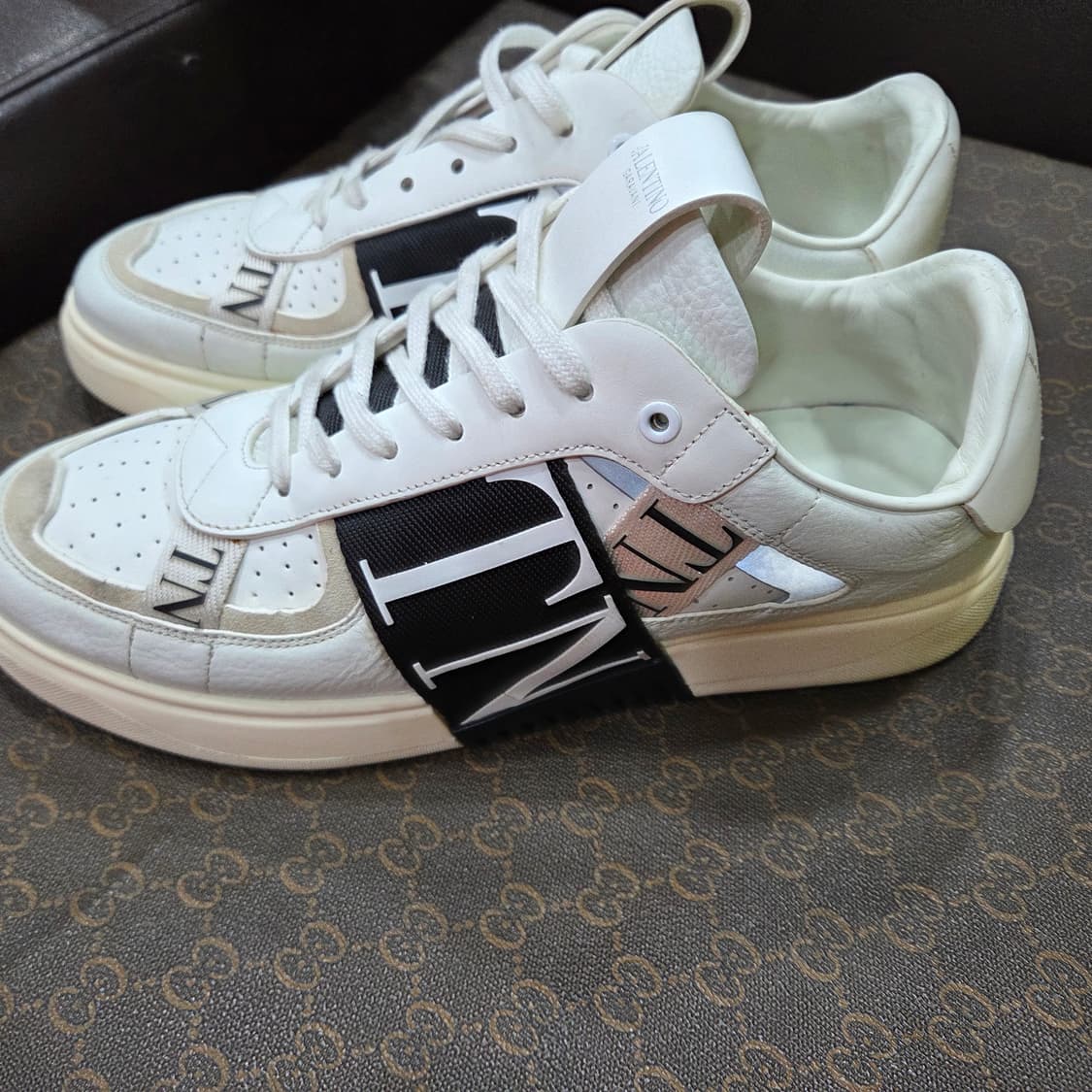 발렌티노 상품이미지8