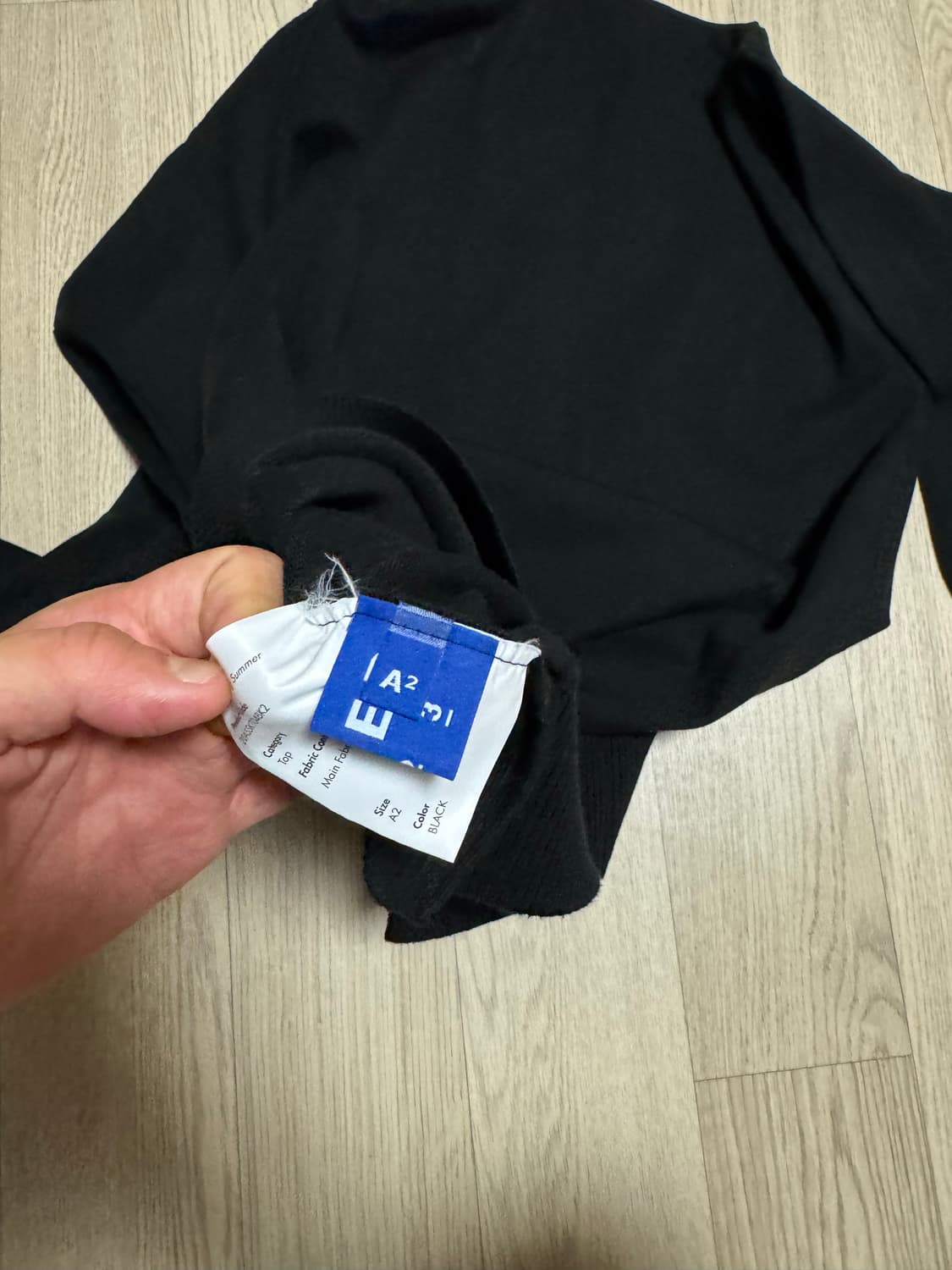 아더에러 고스트 니트 스웨터 블랙 상품이미지3