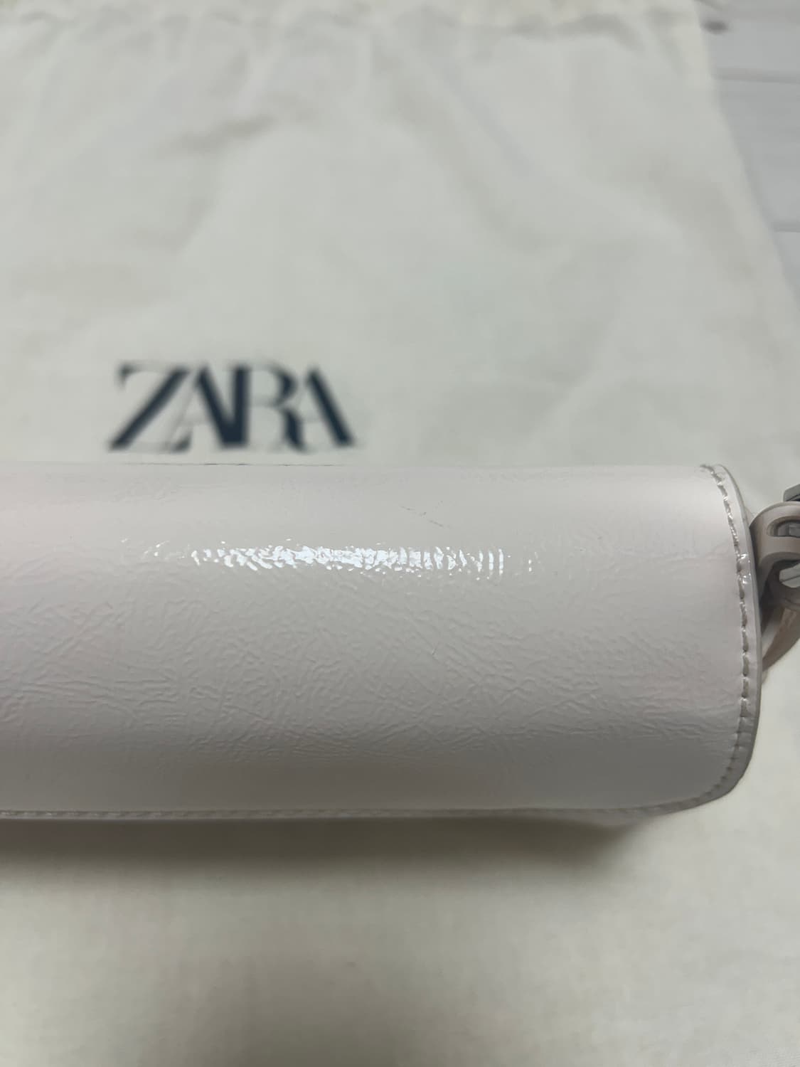 자라 ZARA 플랩 숄더백 화이트 상품이미지3
