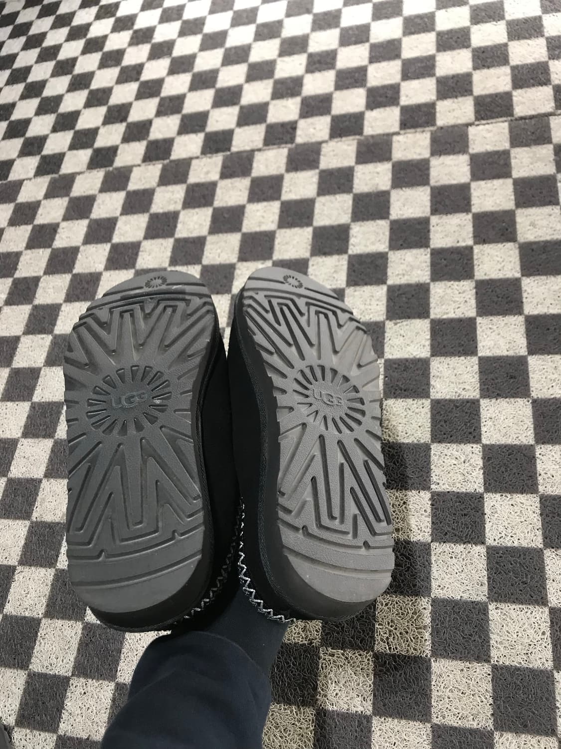 어그 타스만 270 판매합니다 상품이미지6