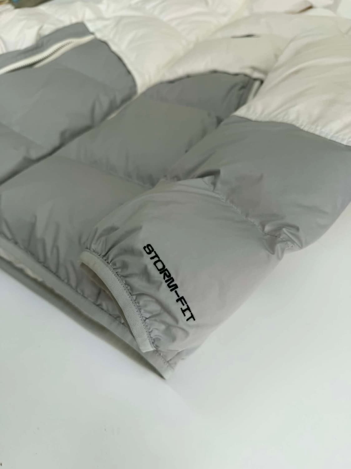 [L] 나이키 NSW 스톰핏 윈드러너 후드 패딩 상품이미지7