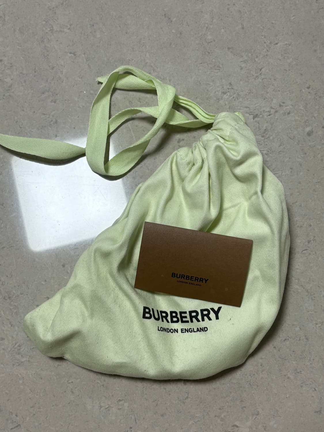 버버리 크로스백 상품이미지6