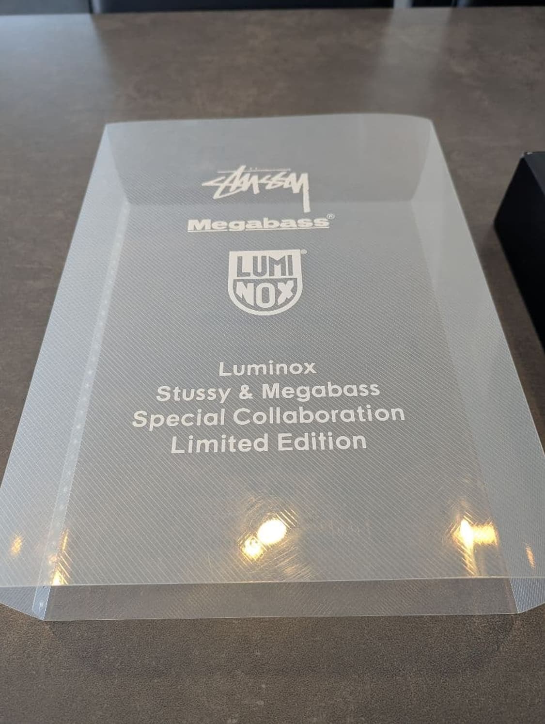 0185/1000 스투시 x 루미녹스 x 메가배스 한정판 시계 상품이미지10