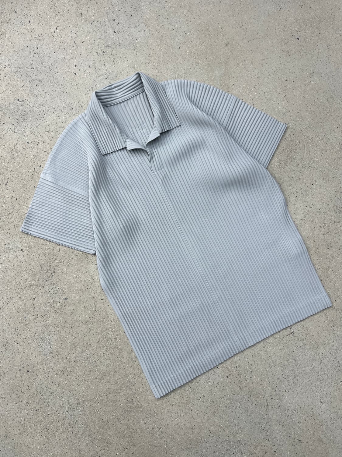 옴므플리세 베이직 라이트그레이 카라 티셔츠 상품이미지2