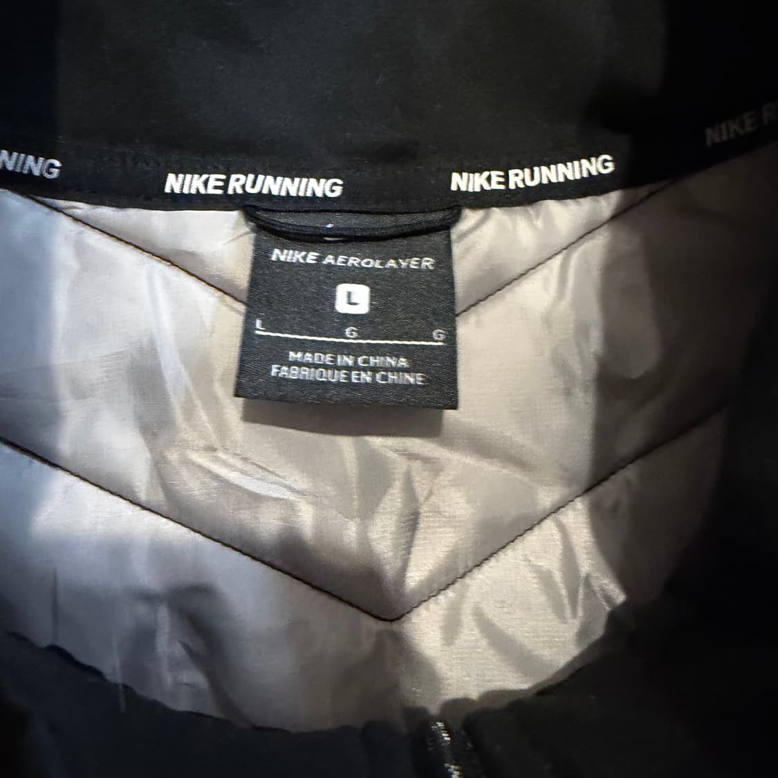 Nike 에어로레이어 경량 러닝 베스트  상품이미지3