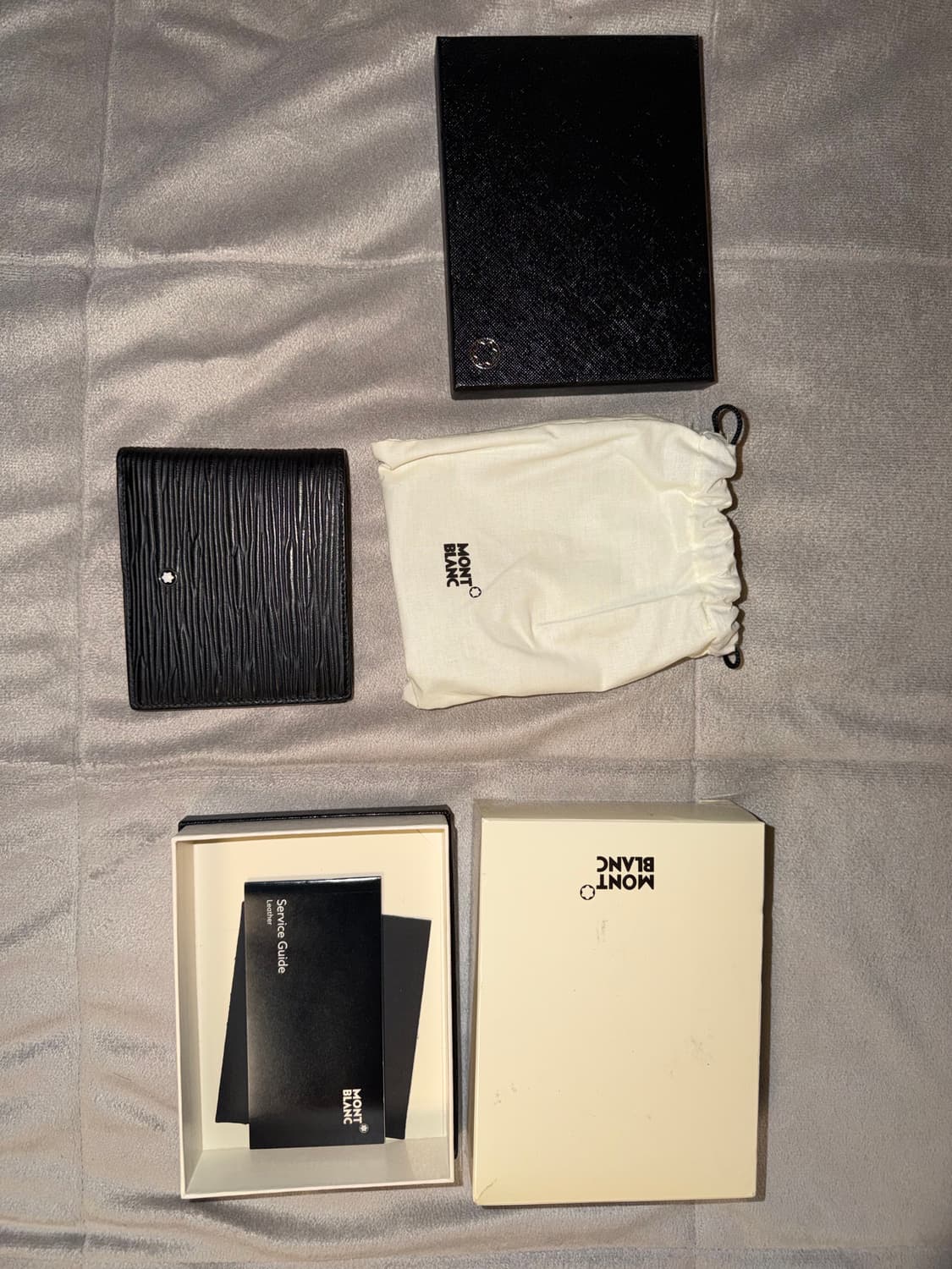 몽블랑 4810 반지갑 상품이미지1