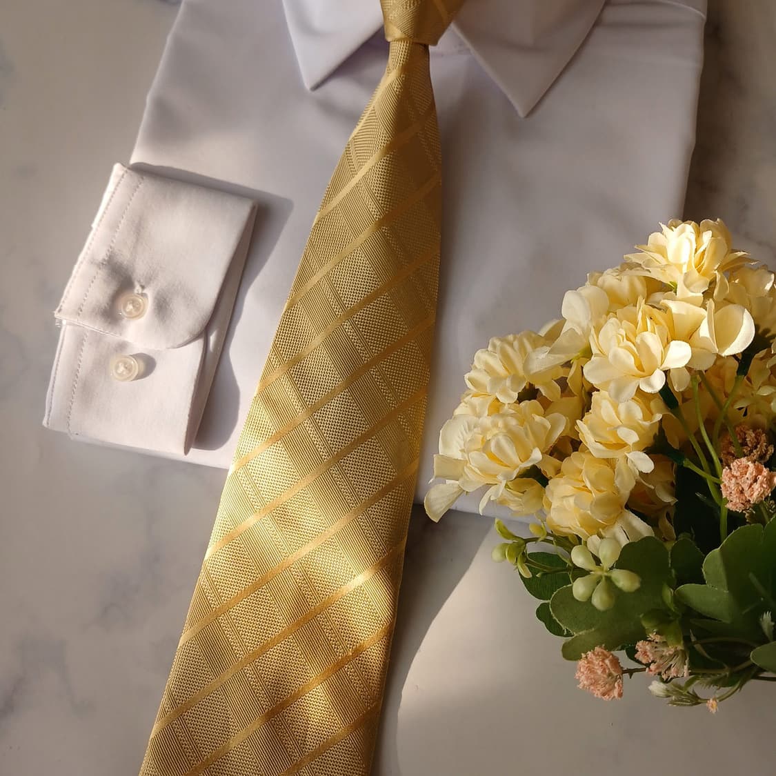 케네스 콜 실크 골드 패턴 넥타이 9.9cm 새상품 A19566 상품이미지7