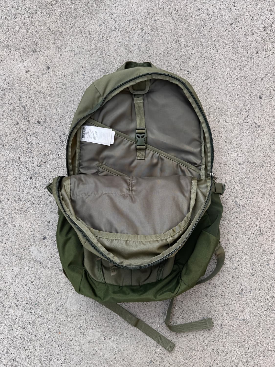 파타고니아 Refugio 28L 상품이미지7