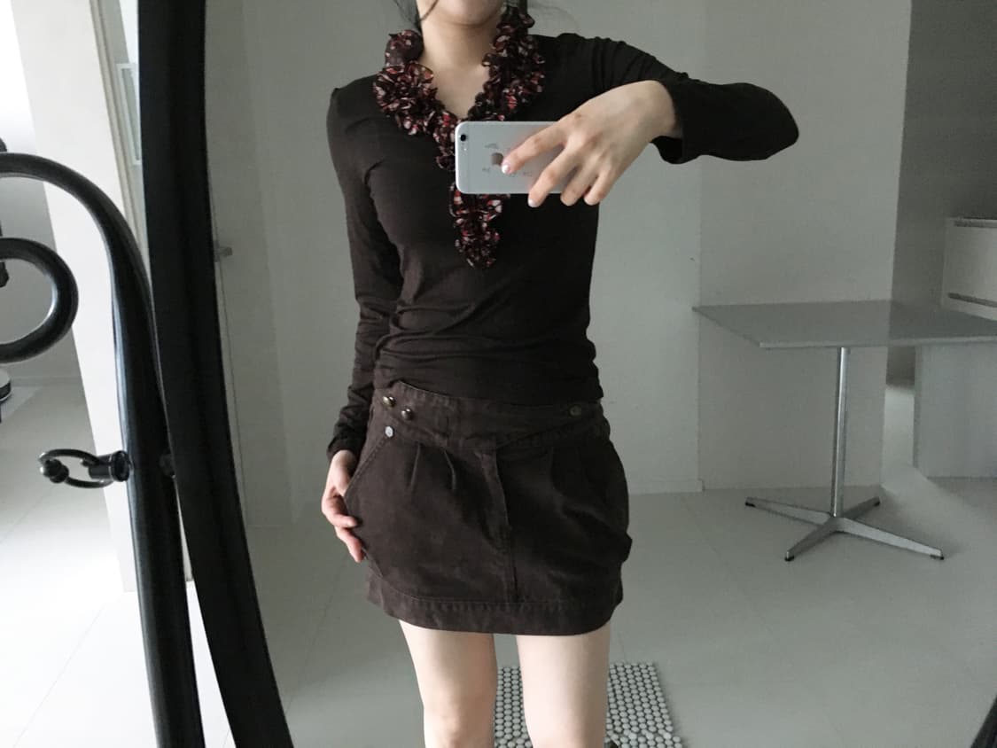 ruffle neck long sleeve top 상품이미지3