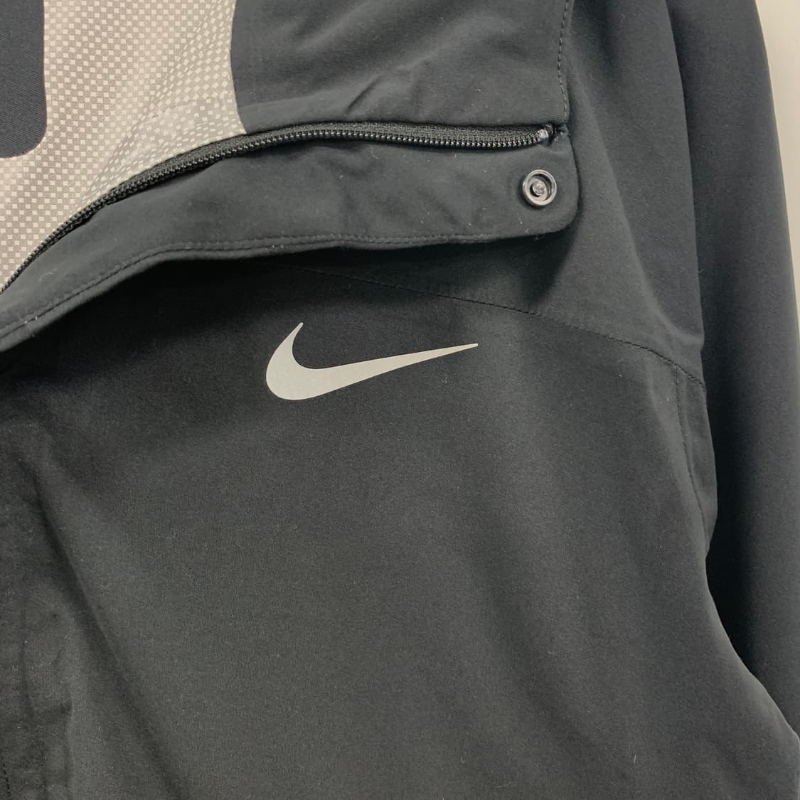 나이키 러닝 블랙 바람막이 자켓  상품이미지4