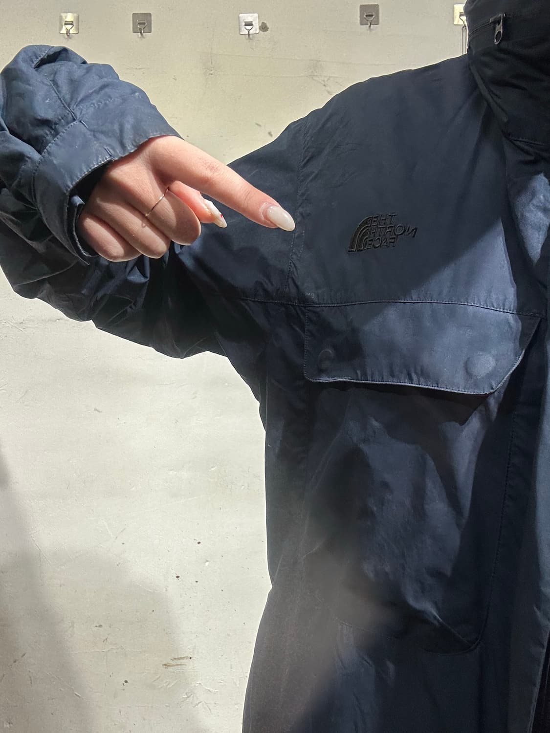 노스페이스 네이비 바람막이 자켓 L 상품이미지4