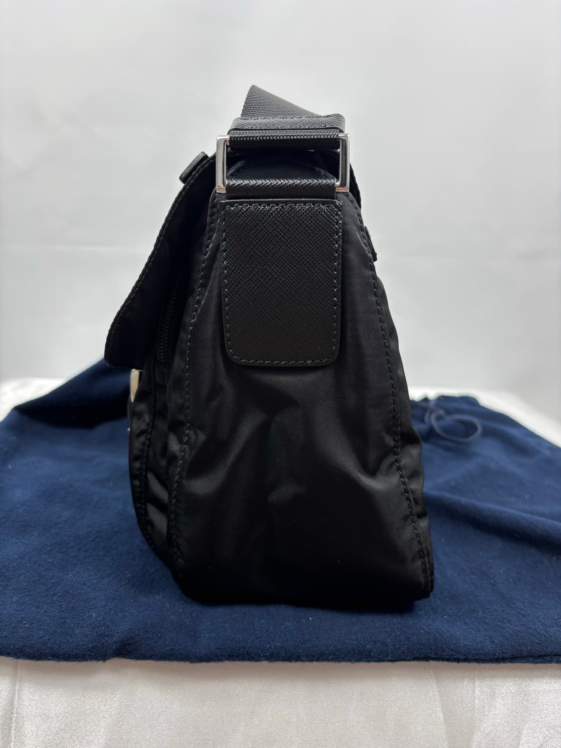 (새상품급)프라다 리나일론 메신저 숄더백 1BD953 상품이미지4