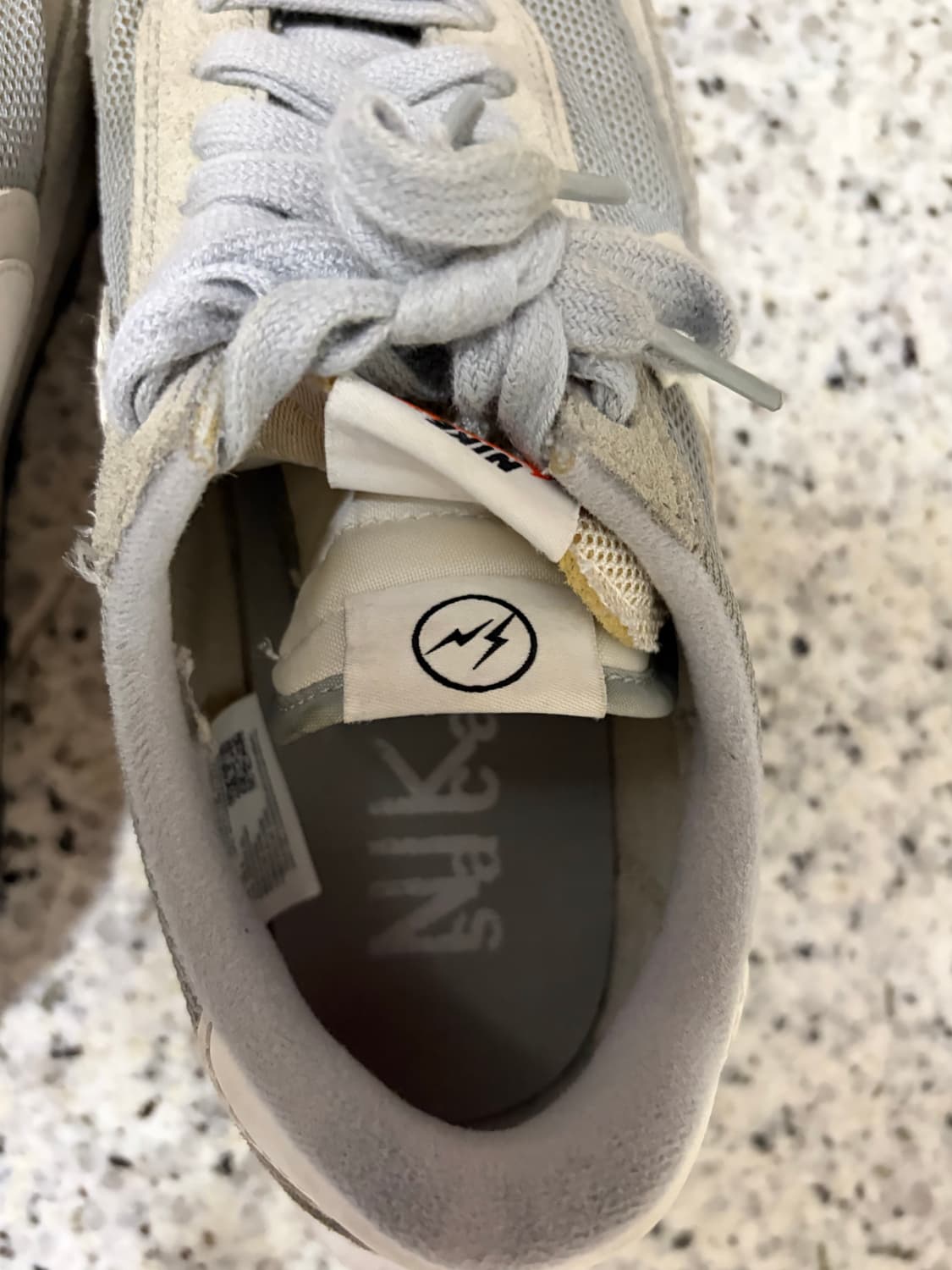 나이키 사카이 프라그먼트 LD와플 스모크 그레이 상품이미지4