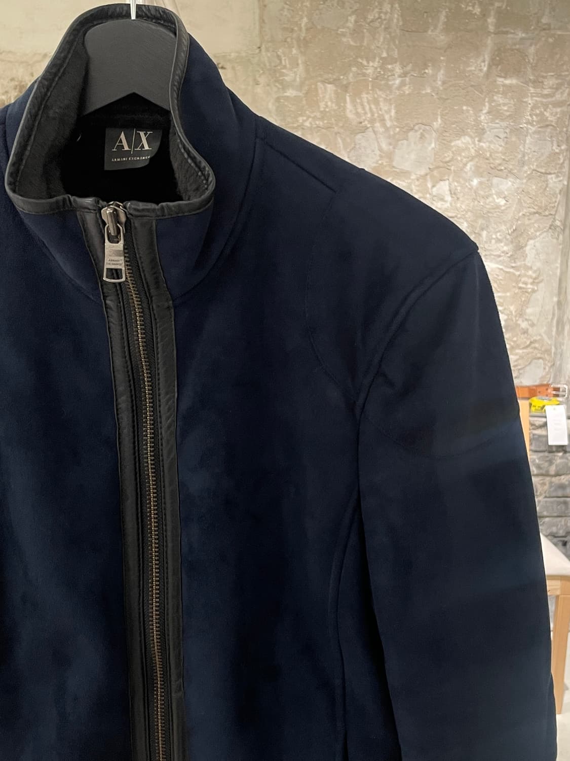 아르마니 익스체인지 미드나잇 블루 투 웨이 스웨이드 레더 자켓 상품이미지3