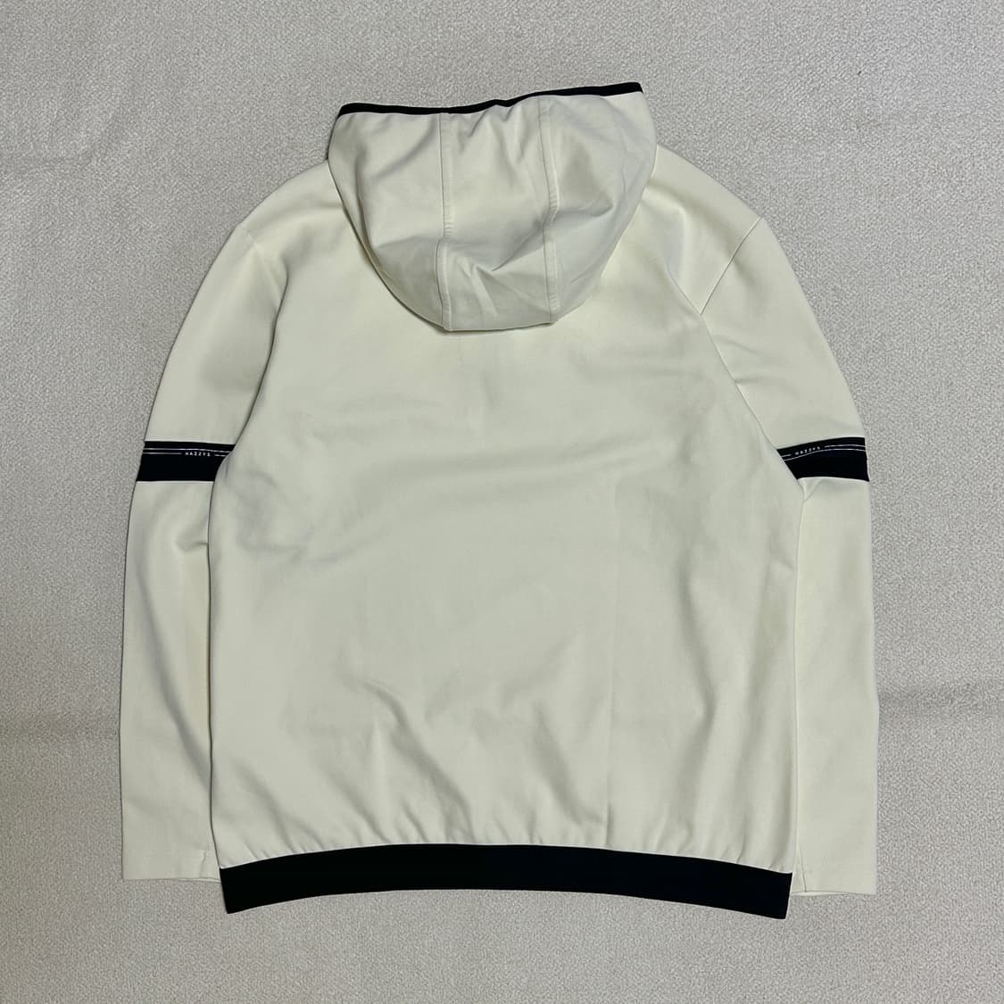 헤지스골프 C져지 후드 반집업 티셔츠 상품이미지3