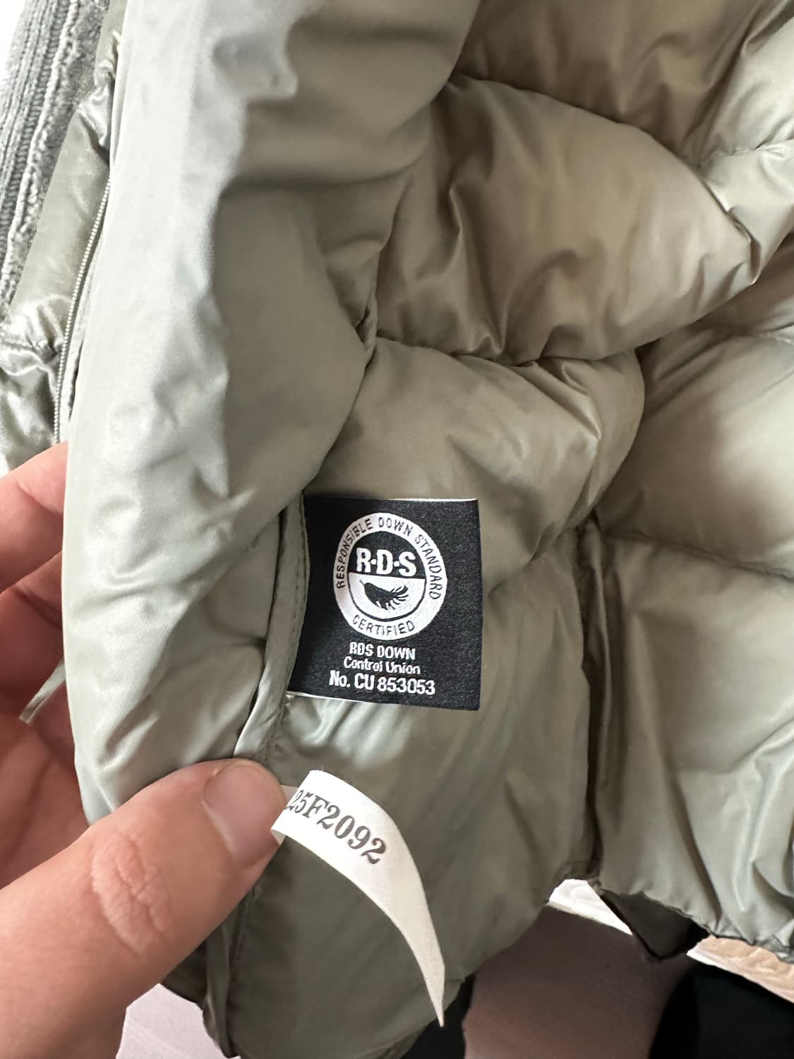 노스페이스 경량패딩2XL 상품이미지3