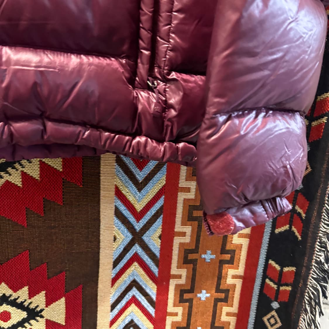 노스페이스700 버건디 구스다운 후드패딩자켓 상품이미지6