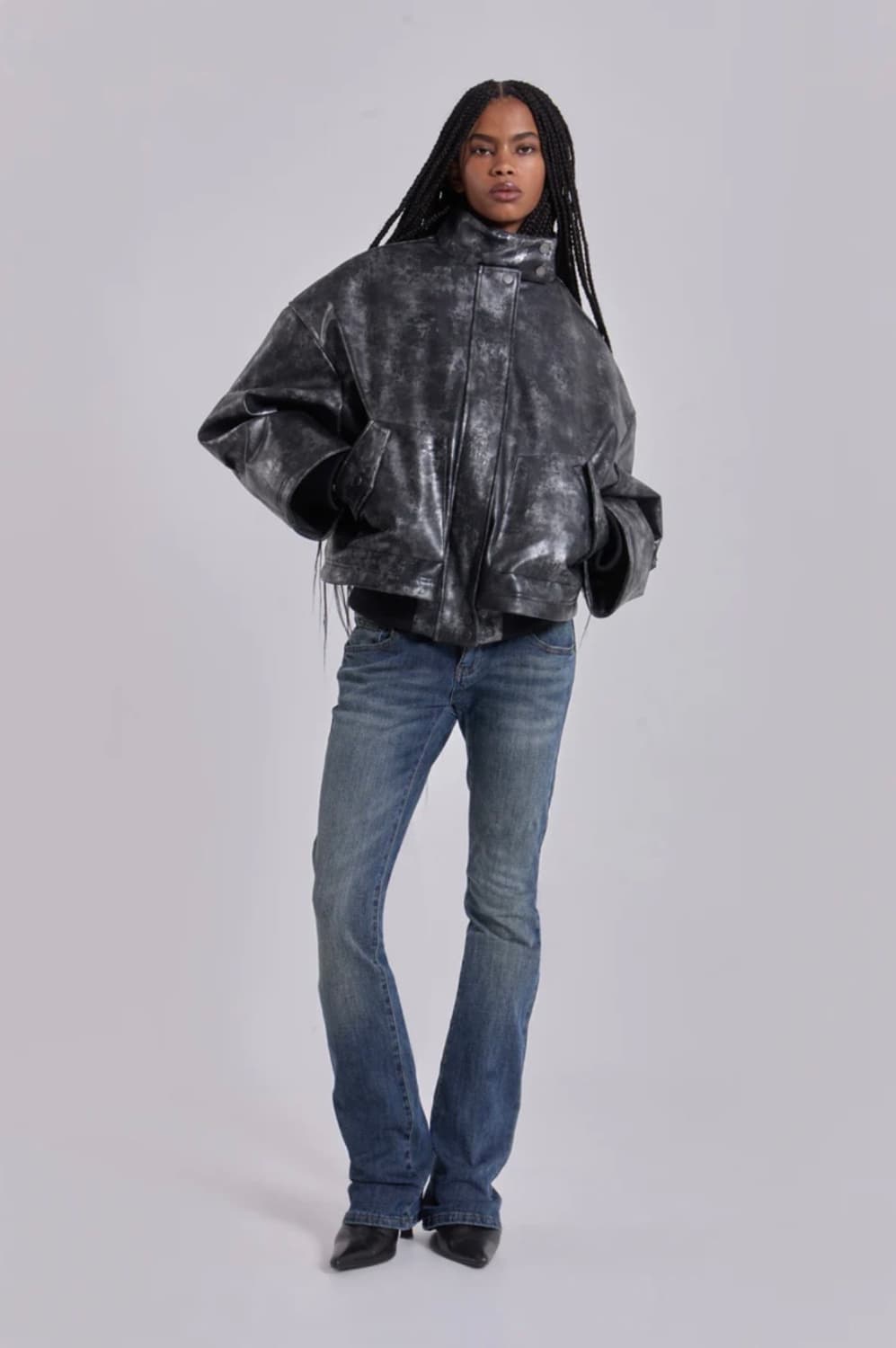 Cassia Cooper Bootcut Jeans in Mid Blue  상품이미지4