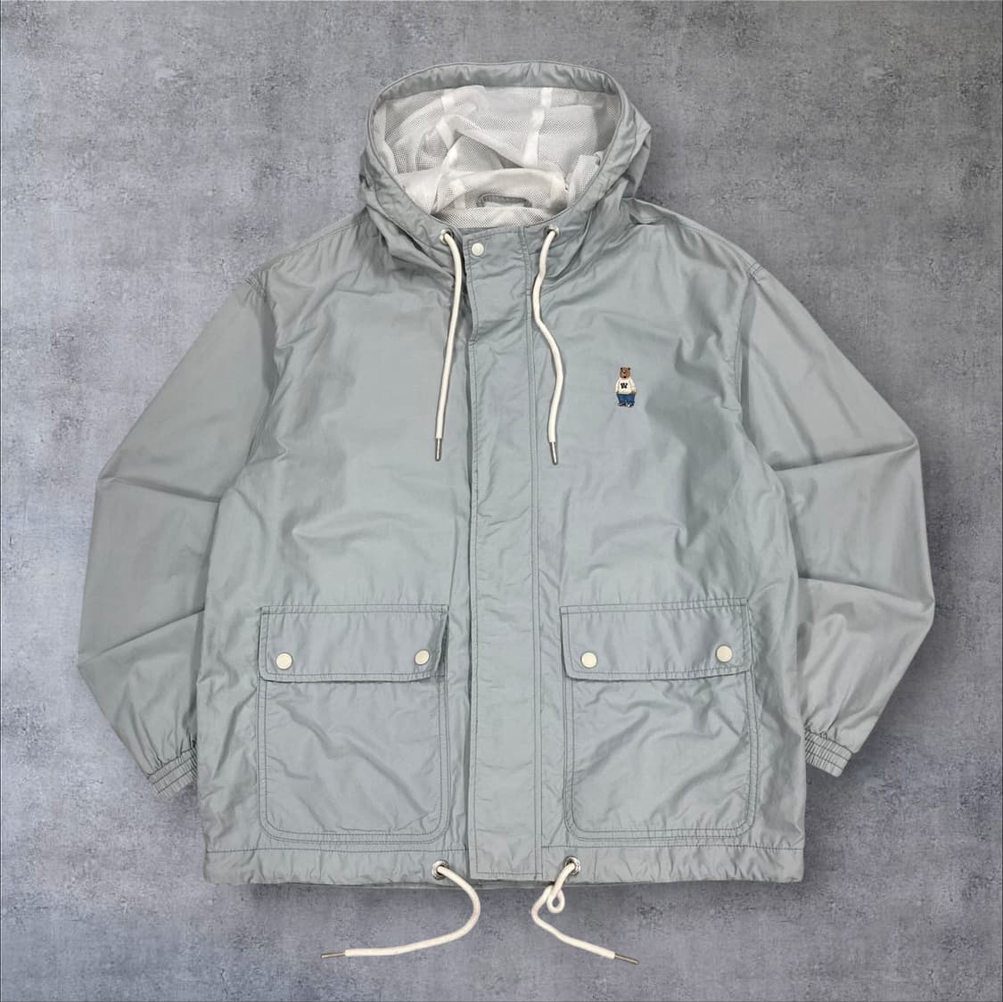 후아유 스카이 컬러 스몰 로고 바람막이 상품이미지1