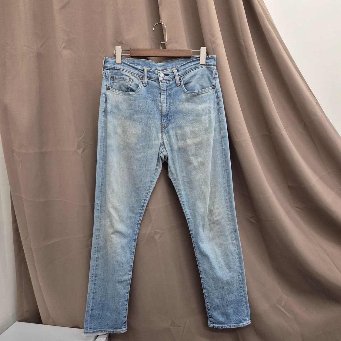 리바이스 522 슬림 테이퍼드 데님 팬츠 32 상품이미지3