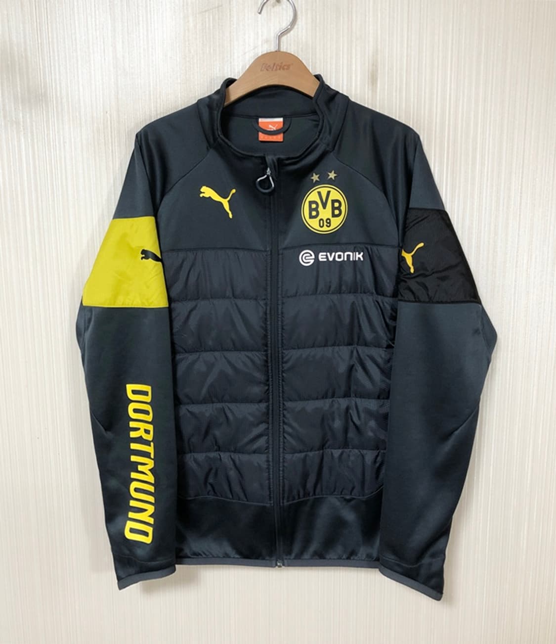 푸마 16-17 보루시아 도르트문트 패디드자켓/트랙슈트 M(해외) 상품이미지1