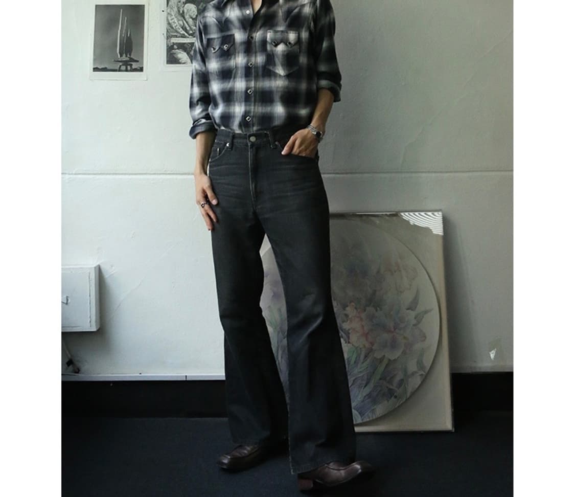 존 로렌스 설리반 19SS 블랙 부츠컷 데님 팬츠  상품이미지1