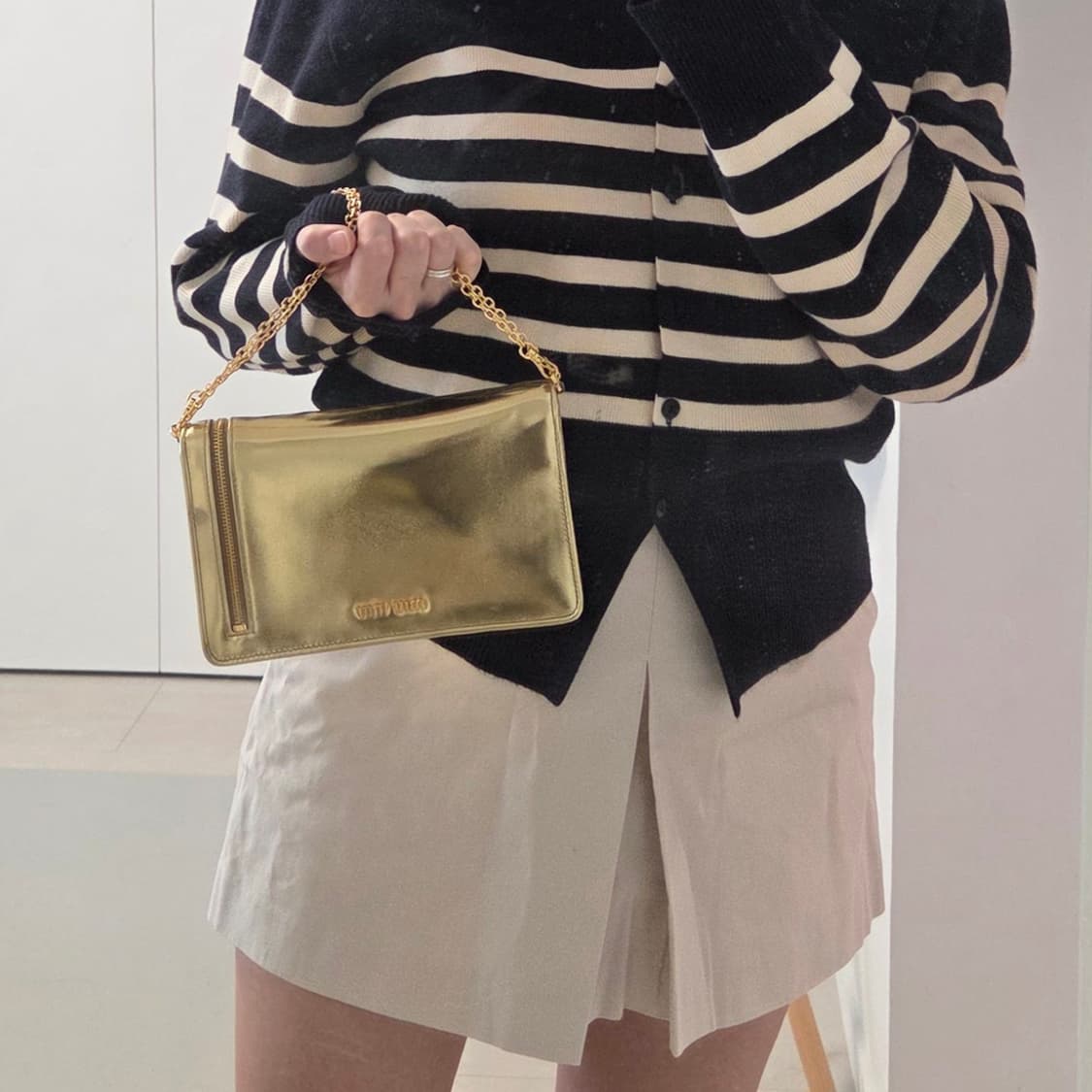 miumiu 정품 금장 골드 클러치 체인 크로스 woc 숄더 3way 상품이미지10