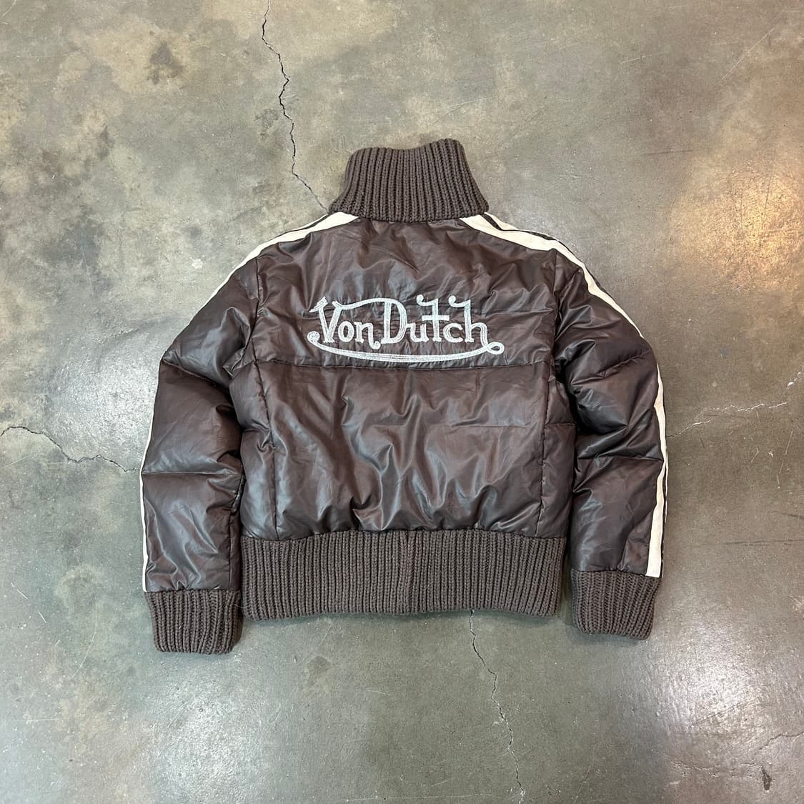 본더치 브라운 덕다운 패딩 상품이미지2