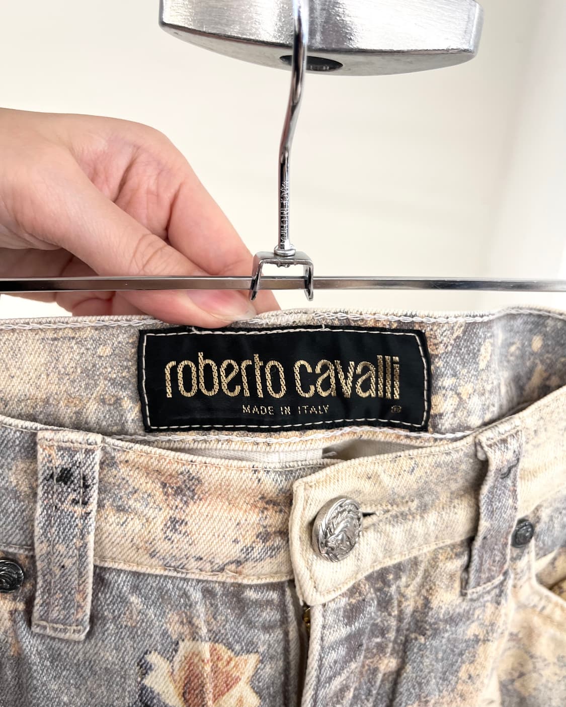 로베르토 카발리 멀티컬러 플로럴 프린트 진스 상품이미지4