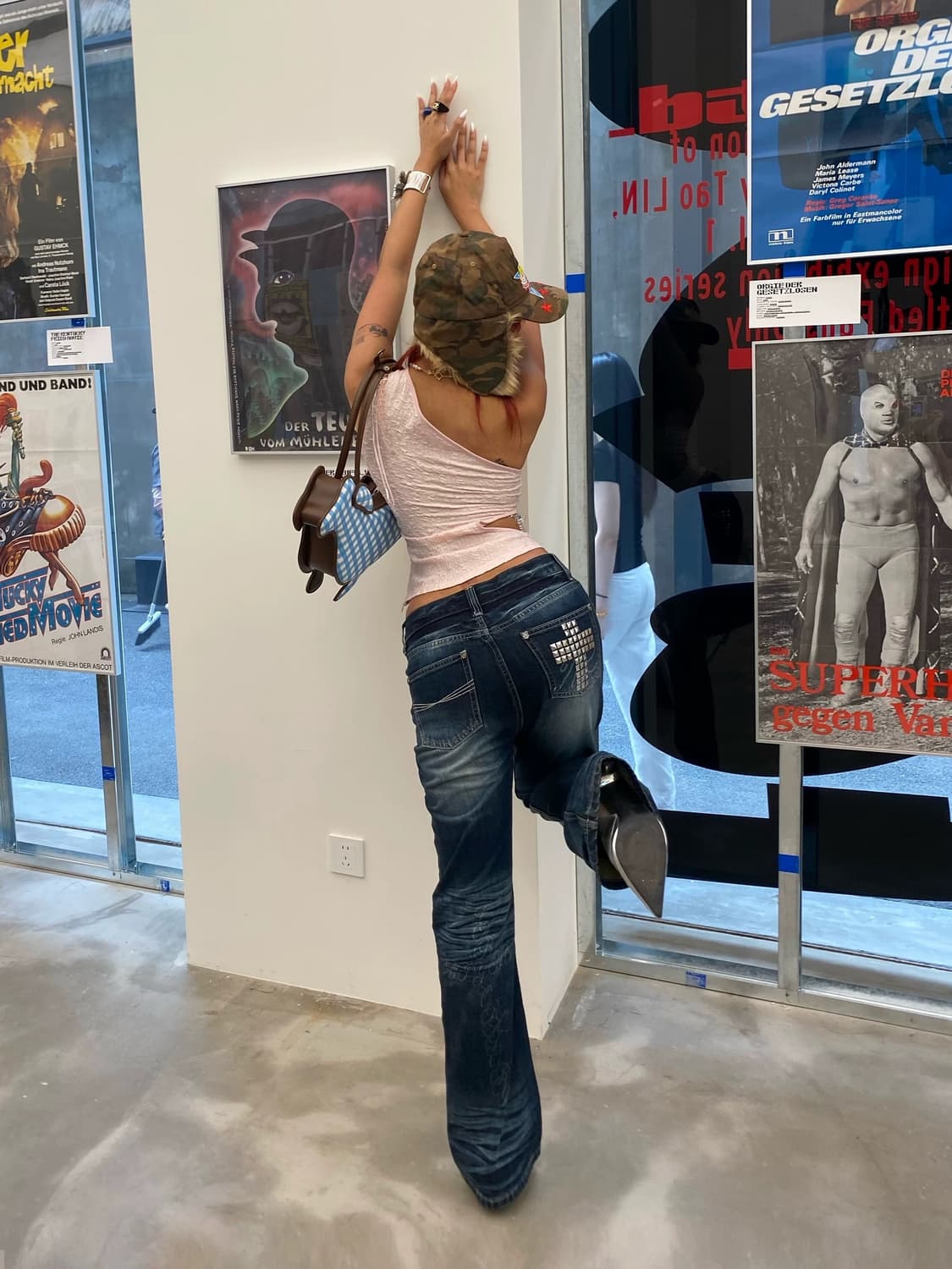 Rock Rivet Flared Jeans 상품이미지8