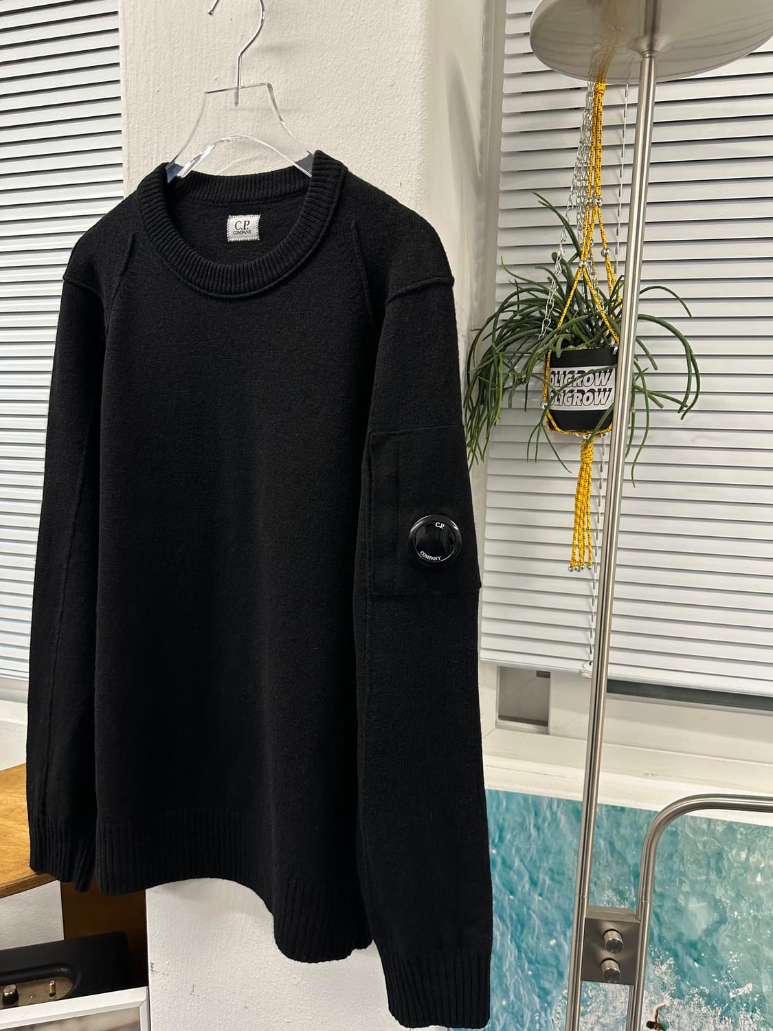 cp company 크루넥 렌즈 니트 블랙 상품이미지2