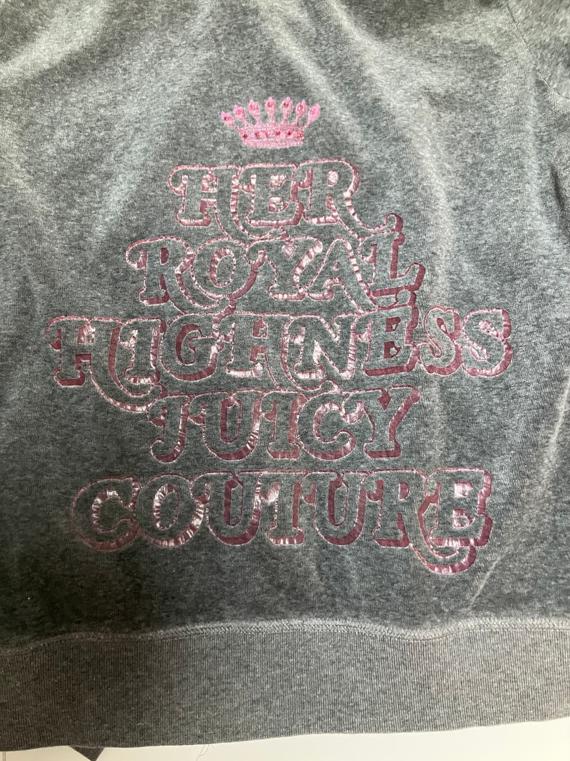 Y2K 쥬시 꾸뛰르 다크 그레이 챠콜 핑크 프린트 벨루어 후드 집업 상품이미지3