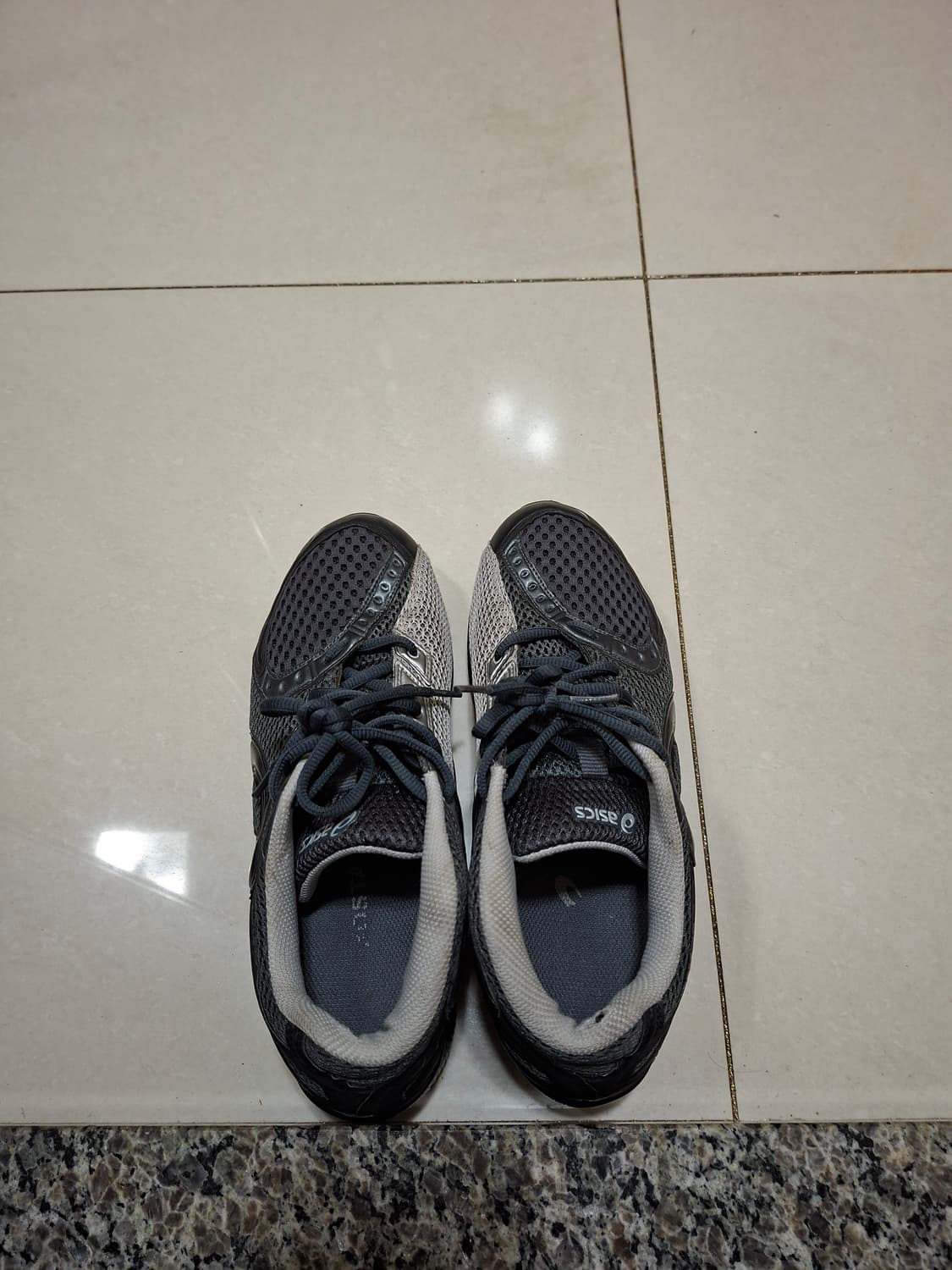 아식스 키코 젤 소켓 260사이즈 상품이미지1