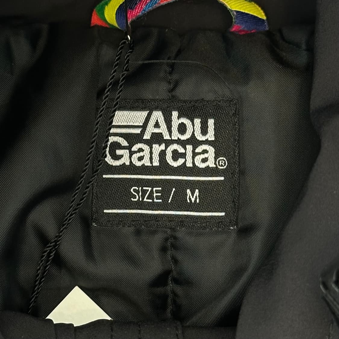 이즈네스 X 아부가르시아 패딩 (M) 상품이미지7