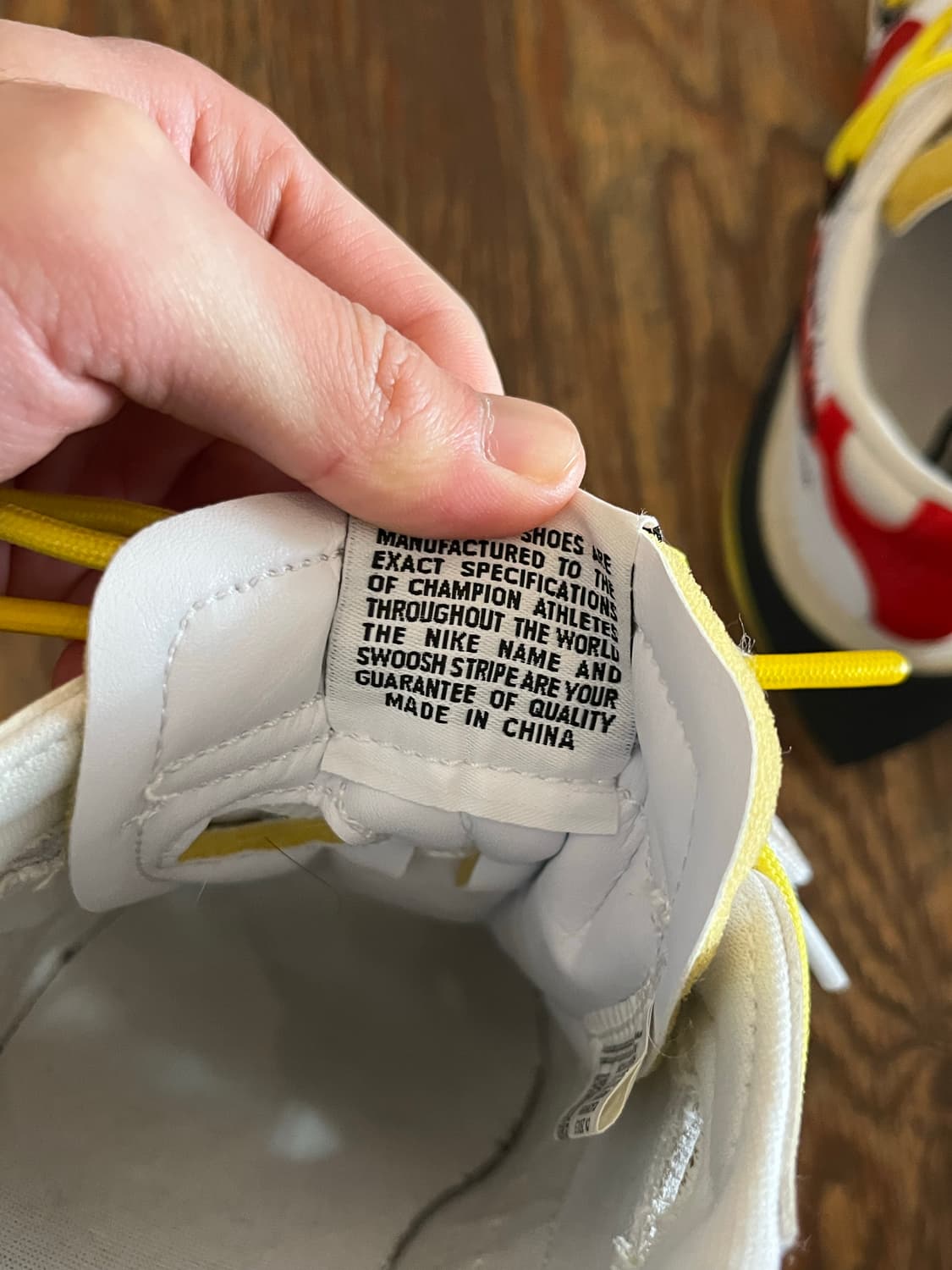 나이키 오프화이트 블레이저 로우 ‘77 화이트 250 상품이미지9