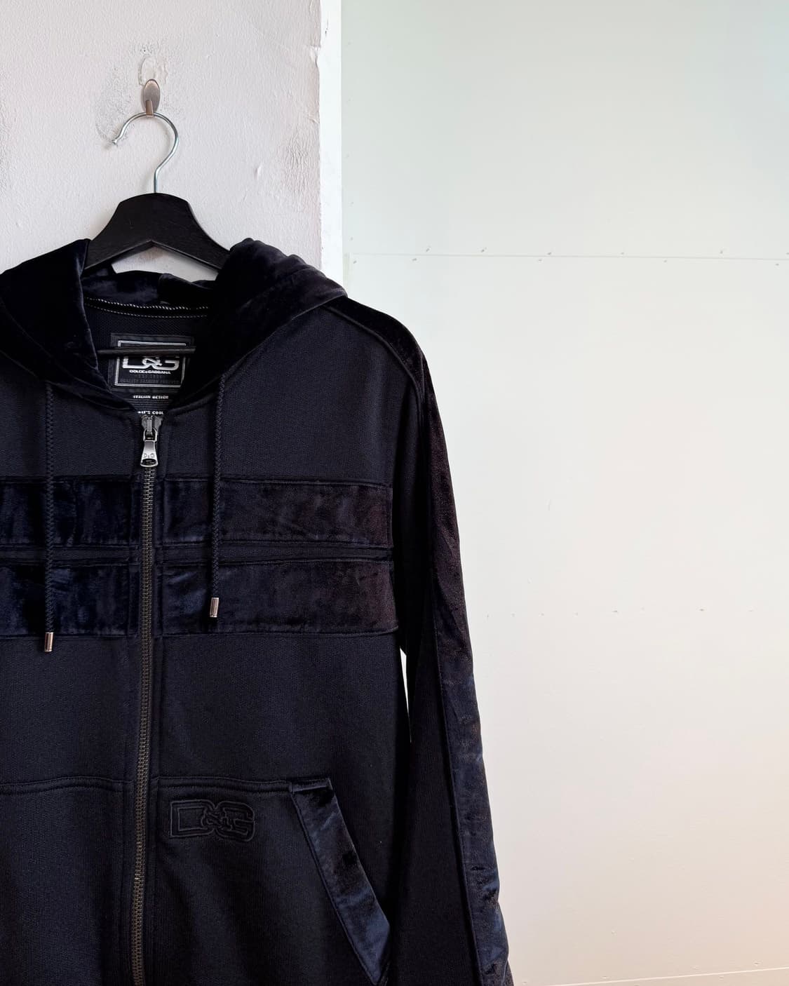 돌체앤가바나 블랙 로고 후드 집업  상품이미지4