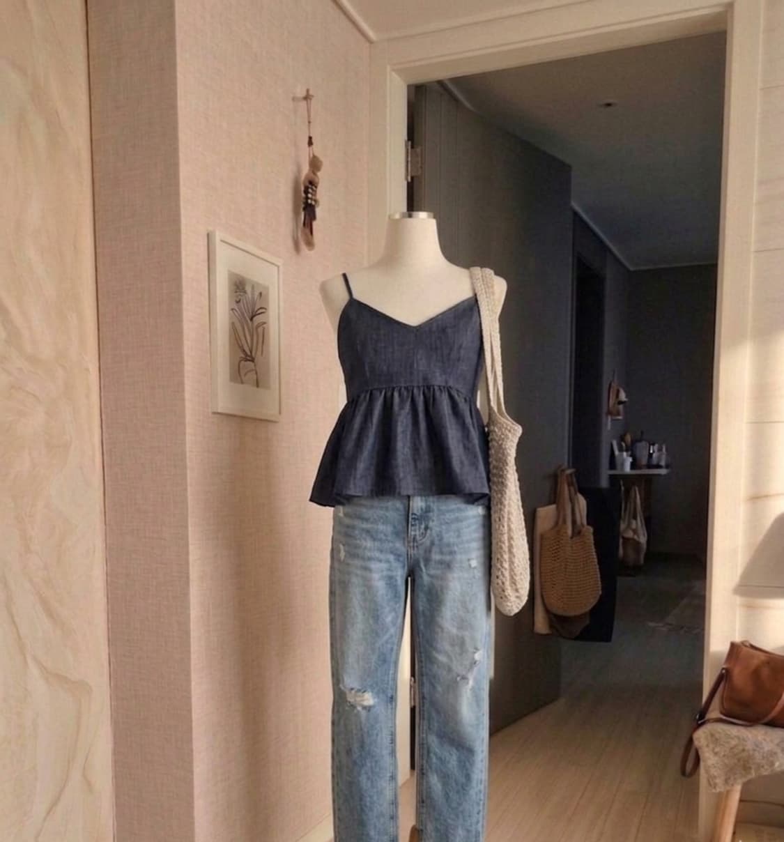 사계절 활용 만점! 진청 데님 셔링 뷔스티에 상품이미지7